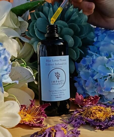 Alternative view of Blue Lotus Flower Extract Infused Oil