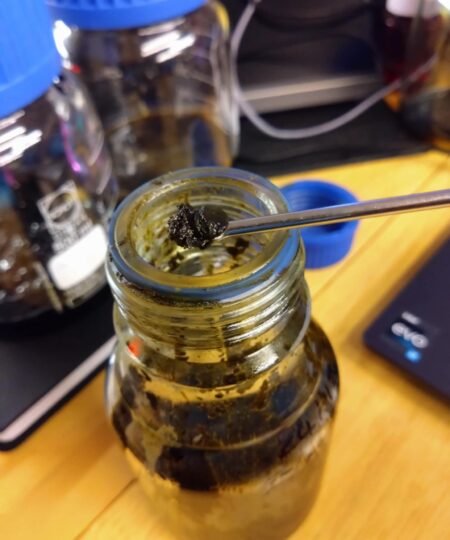 Alternative view of Black pepper extract